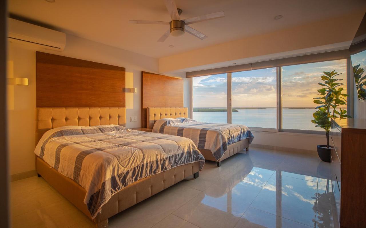 Brisas Beachfront Penthouses Cancún Exteriör bild